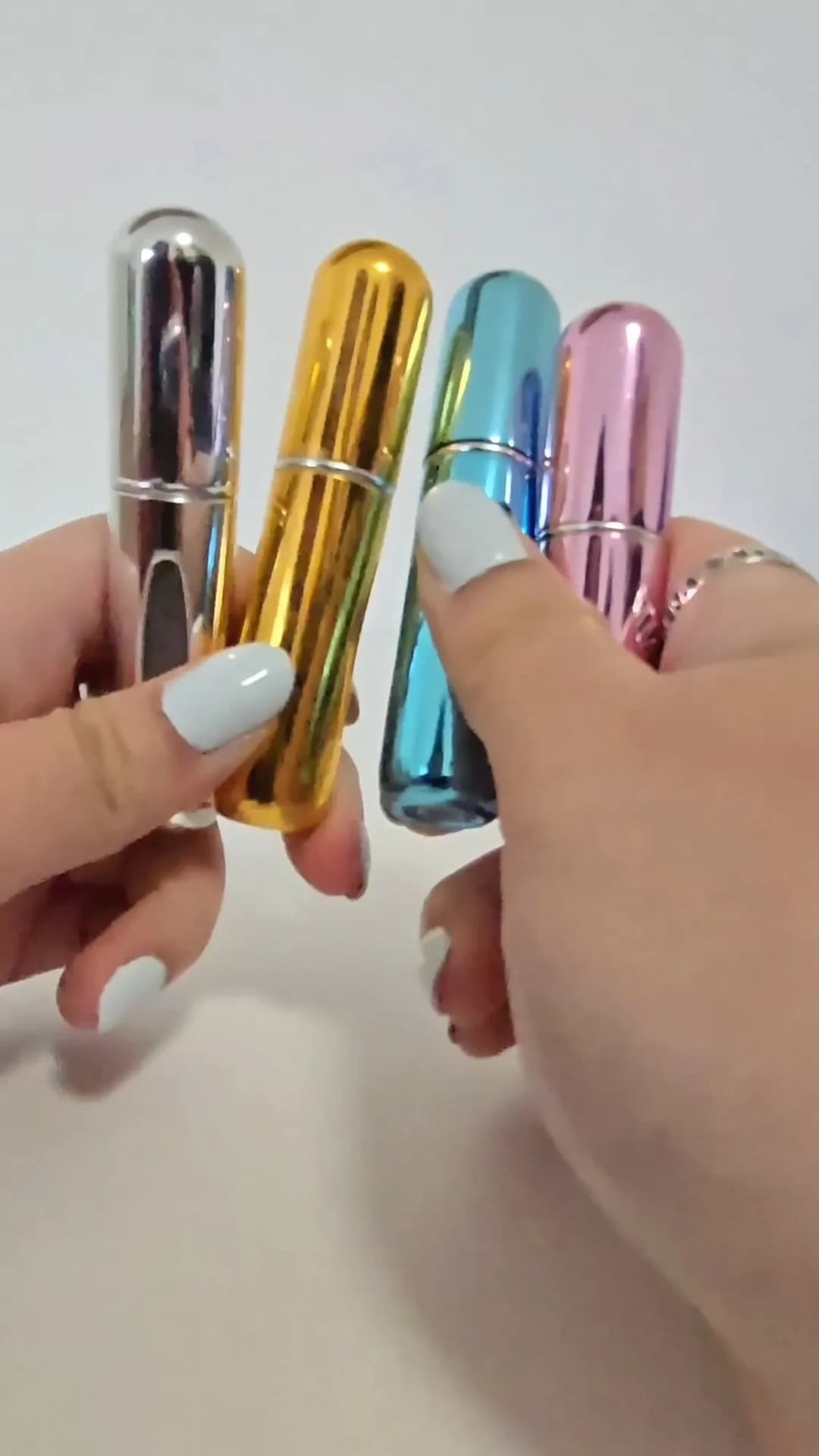 Atomizzatore di profumo ricaricabile - vista frontale